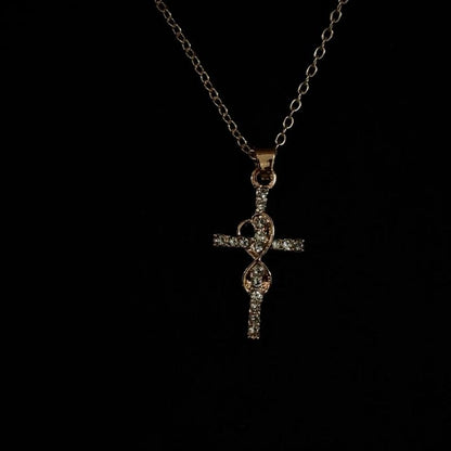 Elegant Cross Pendant Necklace - for Any Occasion Fashion Creative Performative Jewelry Non Tarnish Gold Jewelry Woman Jewelry